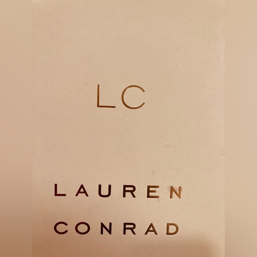 LC Lauren Conrad heels - Chic look burgundy and gold chrome